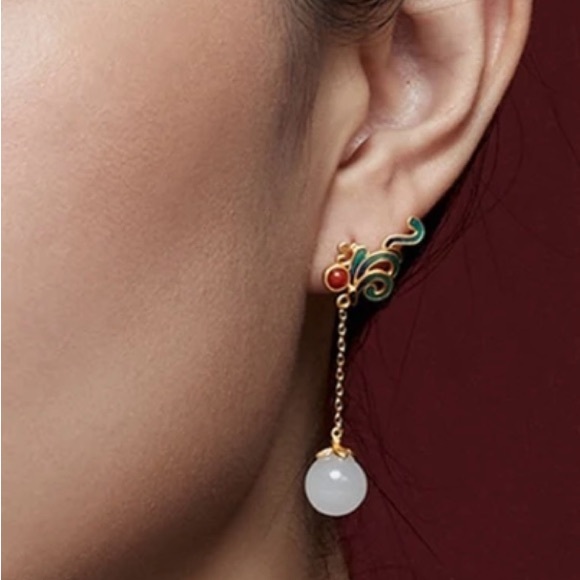 ENAMEL, CARNELIAN AND JADE DANGLE EARRINGS - Picture 5 of 6